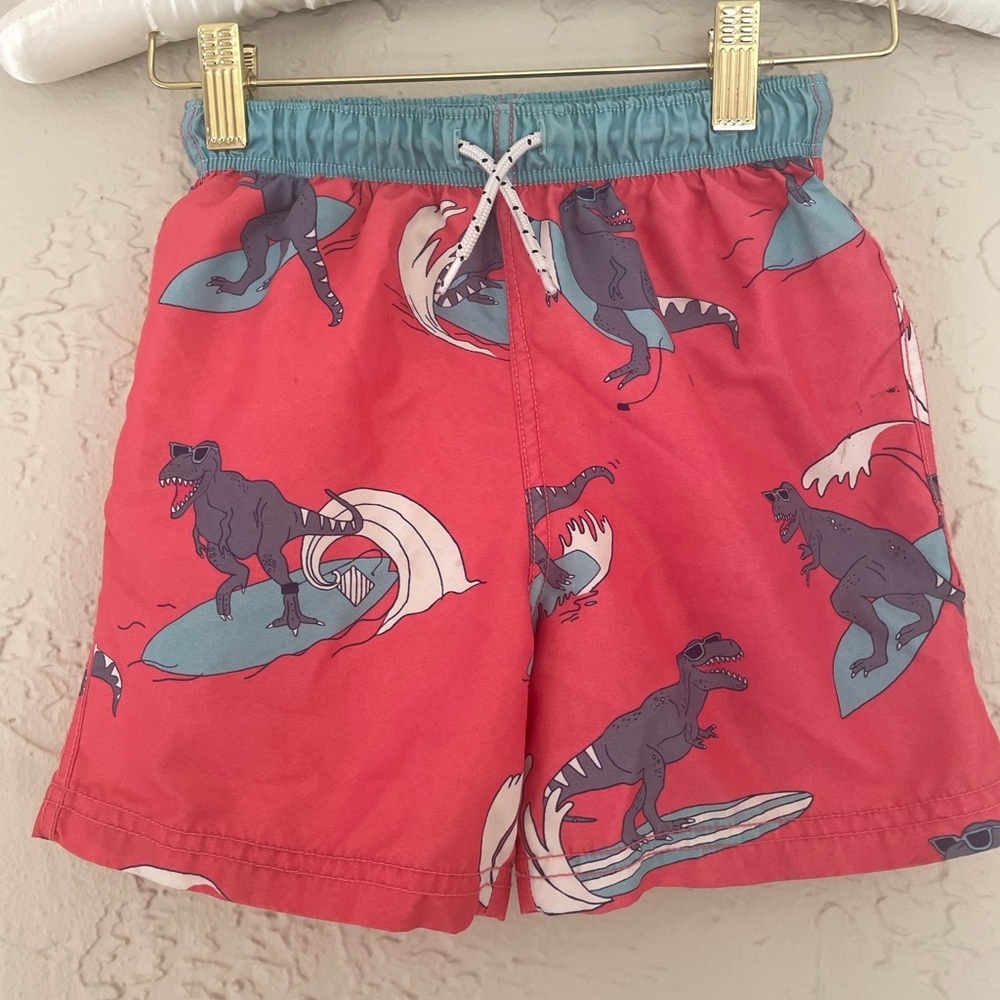 Mini Boden boys swim trunks size 6 -7Y
